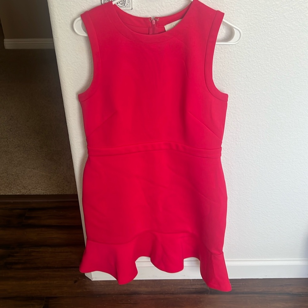 Sleeveless career dress. Runs small.